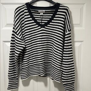 NWT For the Republic Wool Blend Striped V-neck Sweater Size Medium